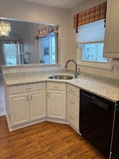 468 Farmridge Ct, Rochester Hills, MI 48307 - photo 5