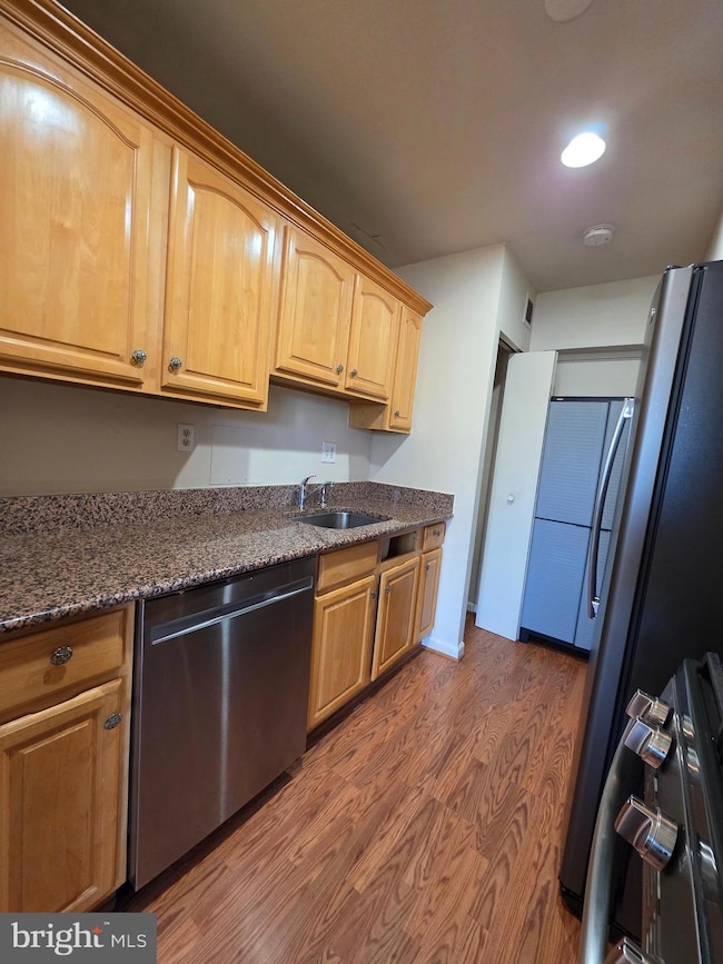 Stratton House unit 406, Arlington, VA 22204 - photo 5