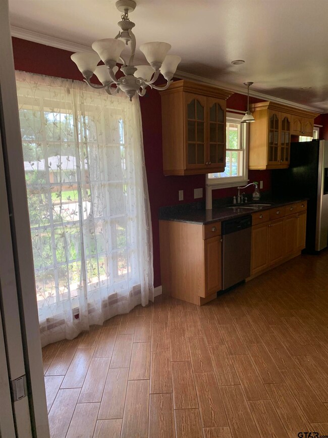 714 E Hudson St, Tyler, TX 75701 - photo 7