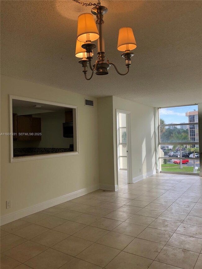 DeSoto Park unit 316, Hallandale Beach, FL 33009 - photo 6