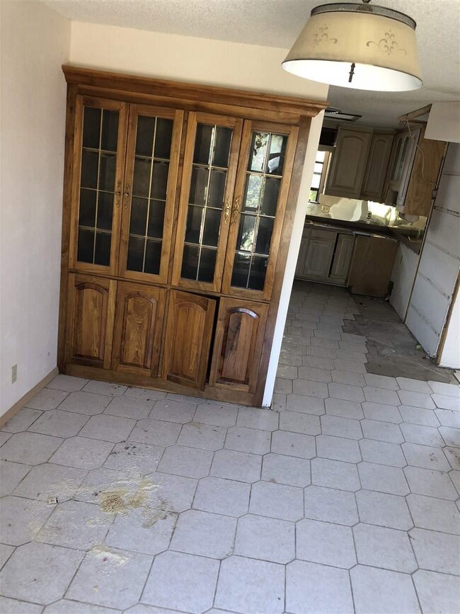 2905 Hopi Trail, Alamogordo, NM 88310 - photo 5