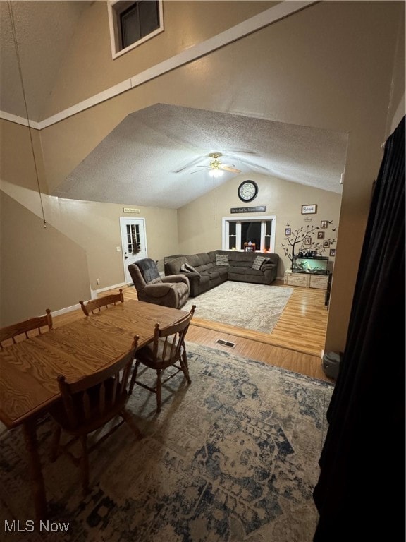 2285 Archer Ln, Zanesville, OH 43701 - photo 4