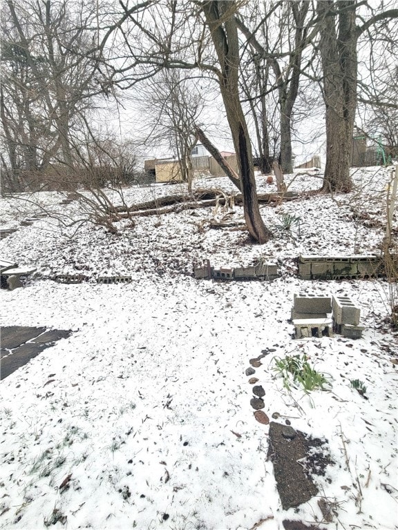 1334 Beverly Rd, McKeesport, PA 15133 - photo 3