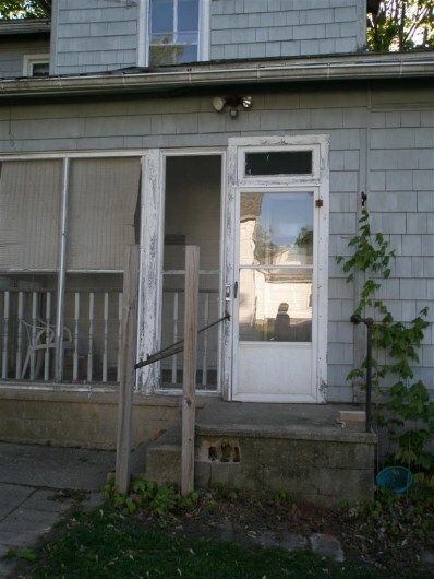 201 W Walker St, Rolling Prairie, IN 46371 - photo 6