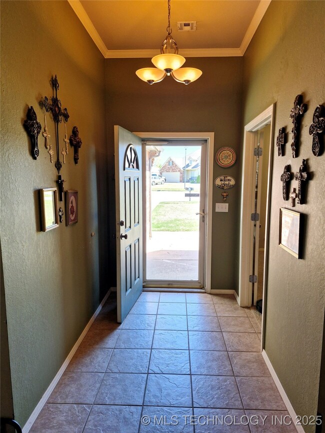 4078 S 213th East Ave, Broken Arrow, OK 74014 - photo 3