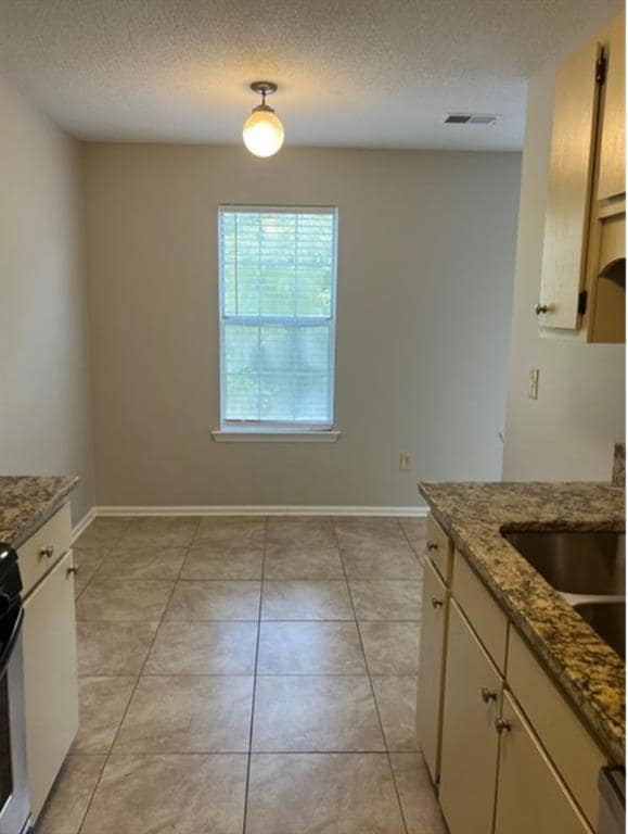 1654 Cedar Bluff Way, Marietta, GA 30062 - photo 4