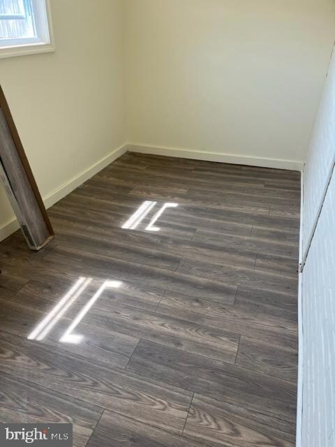 1217 E 9th St, Crum Lynne, PA 19022 - photo 5