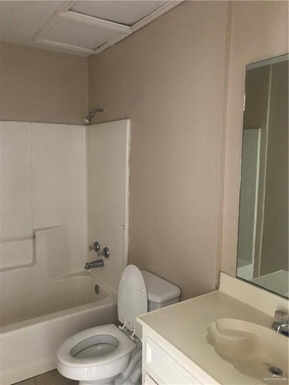 1000 W Caffery Ave unit A1, Pharr, TX 78577 - photo 4