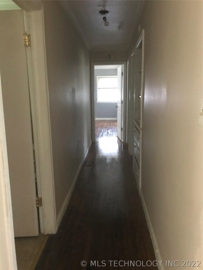 2123 Elgin St, Muskogee, OK 74401 - photo 6