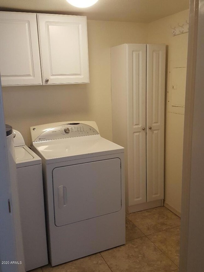 Large Laundry Room
