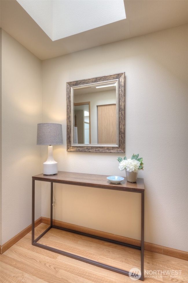 909 N 35th St unit 402, Seattle, WA 98103 - photo 3