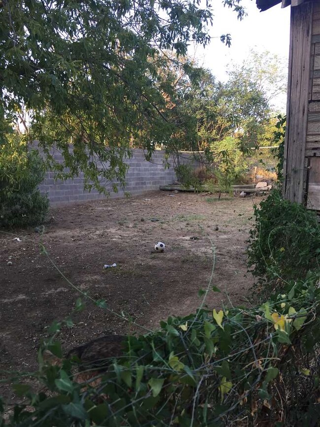 406 Okane St, Laredo, TX 78040 - photo 7