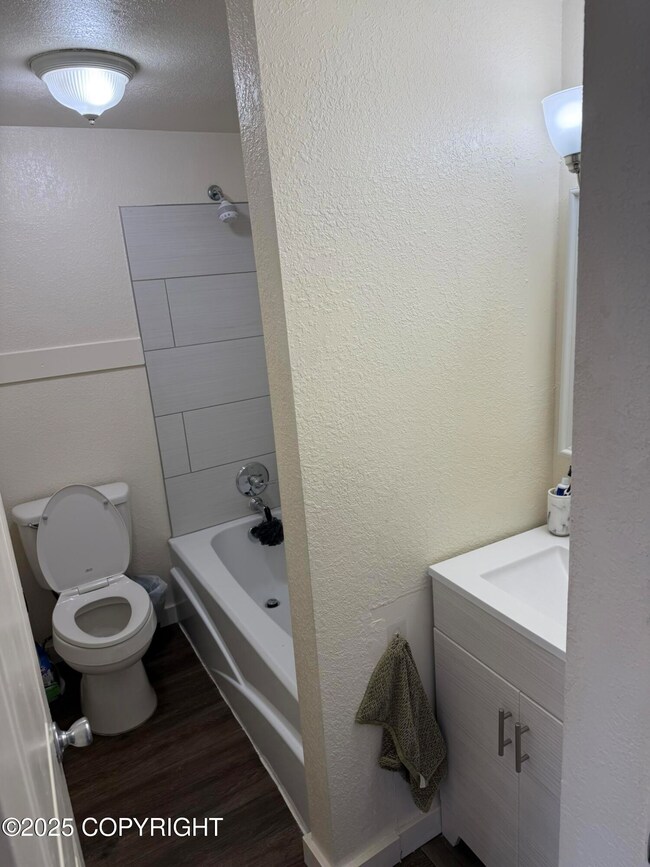 5300 Taku Dr, Anchorage, AK 99508 - photo 7