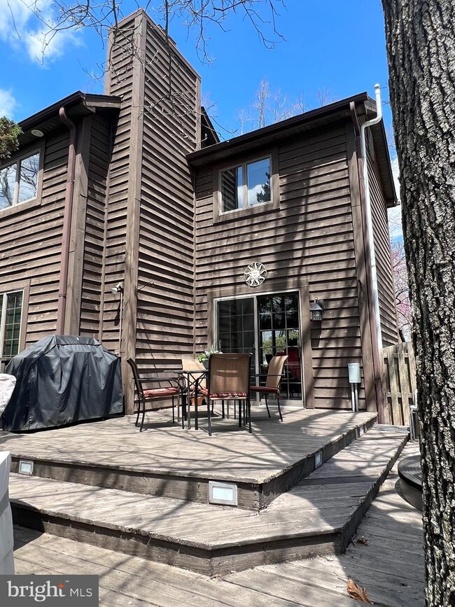 2318 Sanford Dr, Vineland, NJ 08361 - photo 2