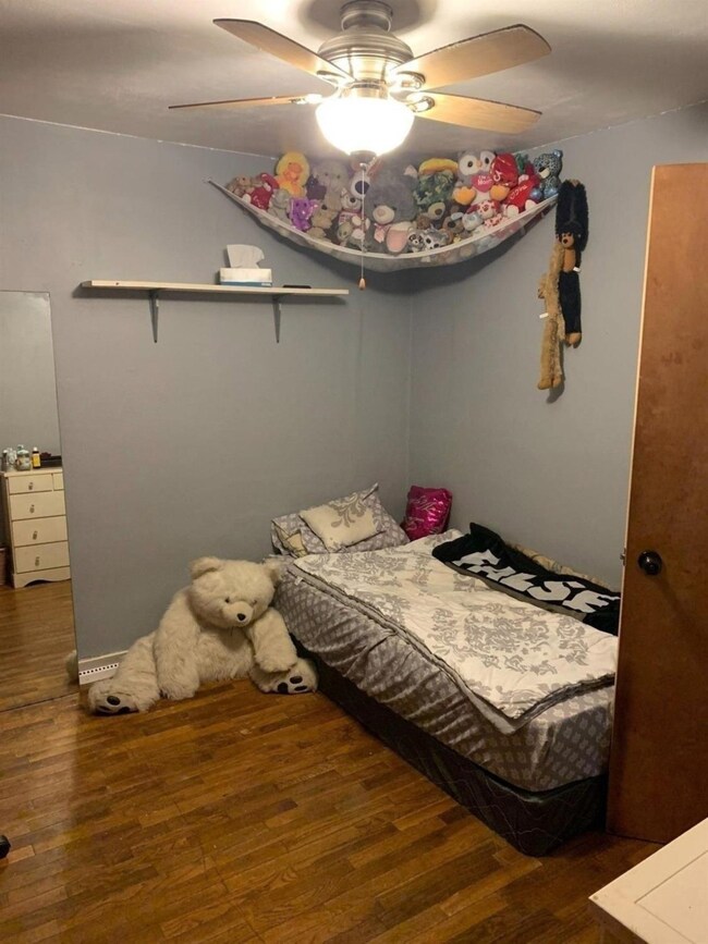 5642 W 24th Ave, Gary, IN 46406 - photo 6