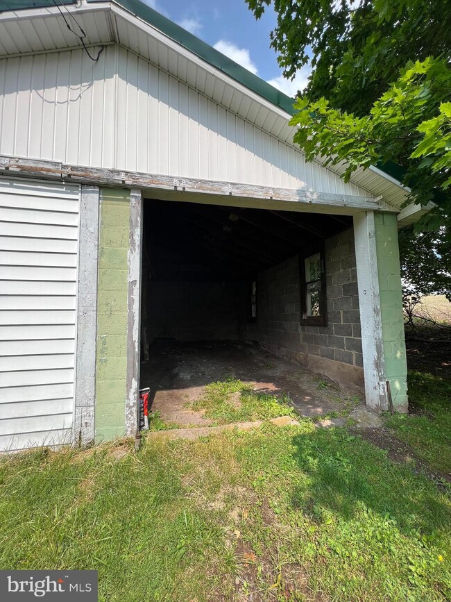 6 Cherry St, Ashland, PA 17921 - photo 7