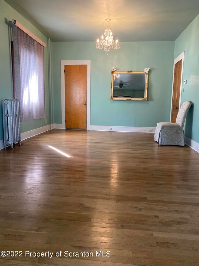 1413 Monsey Ave, Scranton, PA 18509 - photo 6