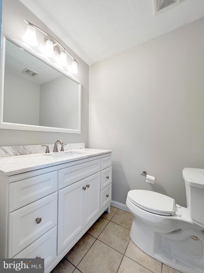 7830 Statesman St, Severn, MD 21144 - photo 4