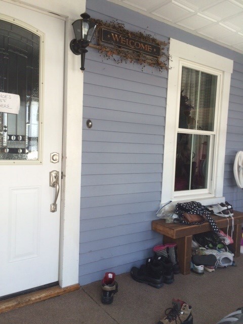 186 Meadow St, Sanbornville, NH 03872 - photo 3