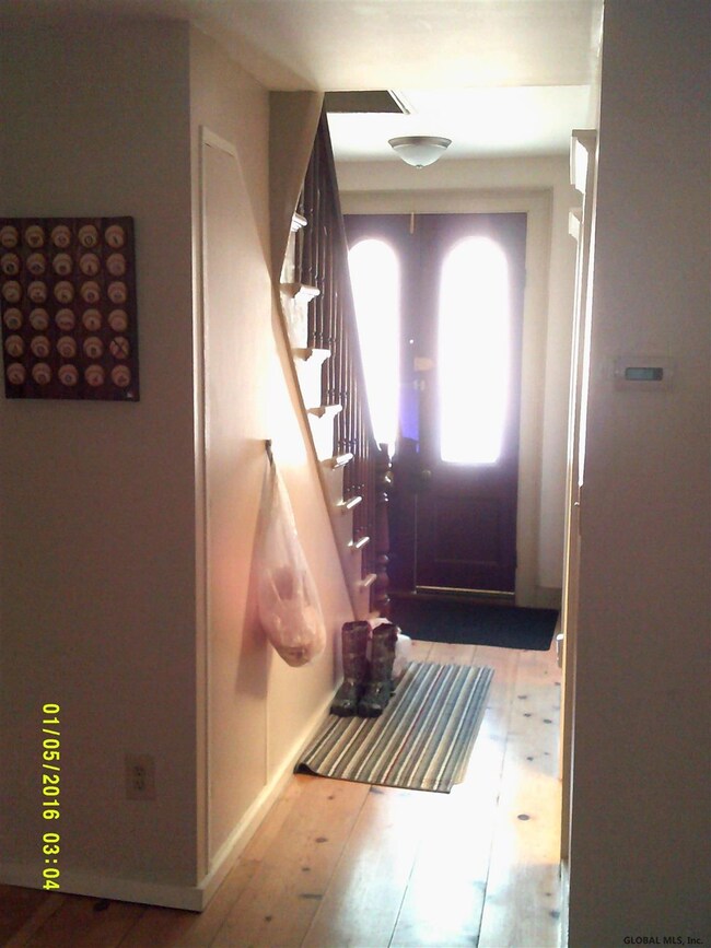 416 Madison Ave, Albany, NY 12210 - photo 3