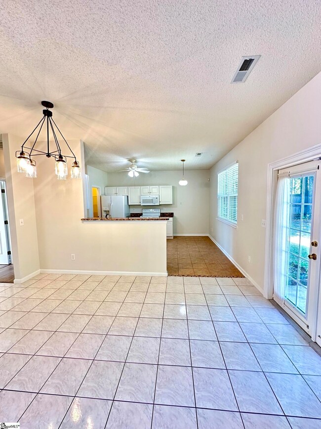 16 Chablis Ct, Mauldin, SC 29662 - photo 6