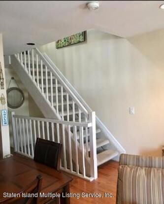 41 Country Dr E unit 76, Staten Island, NY 10314 - photo 3