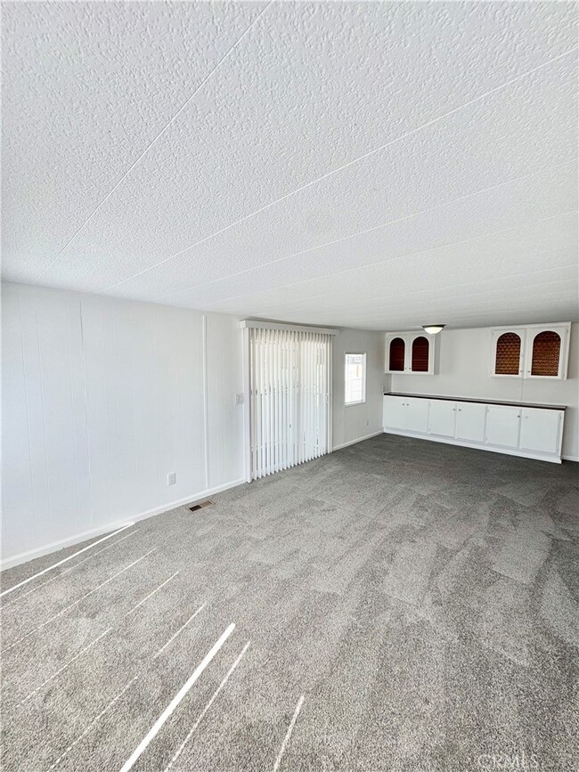 64550 Pierson Blvd unit 95, Desert Hot Springs, CA 92240 - photo 2