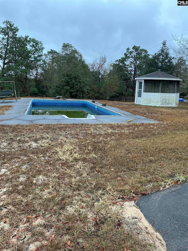 586 Beverly Hills Rd, Camden, SC 29020 - photo 4