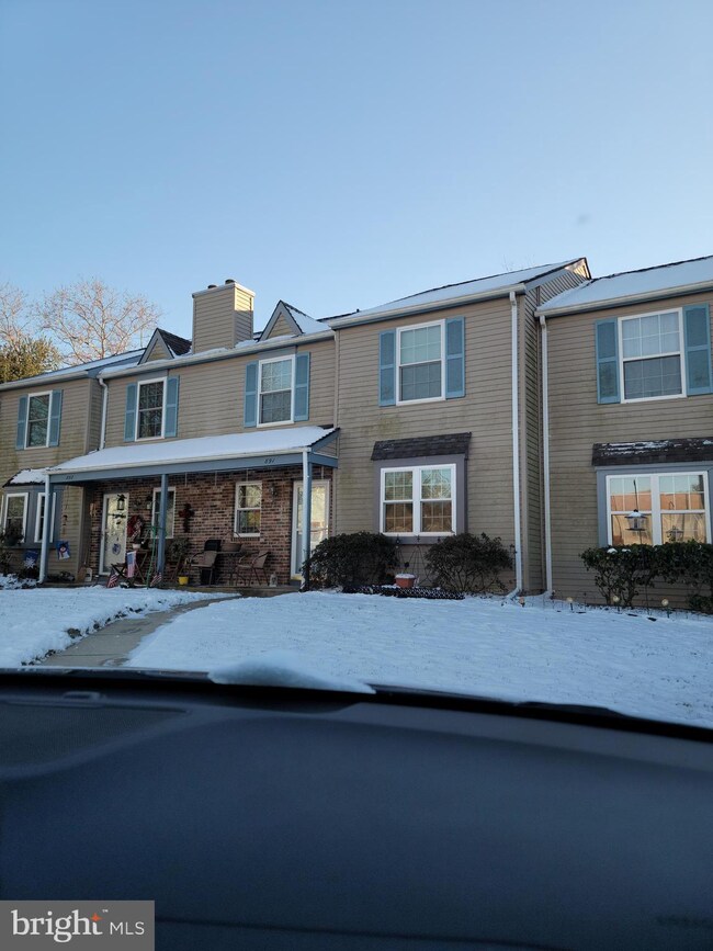 891 Dante Ct, West Deptford, NJ 08051 - photo 2