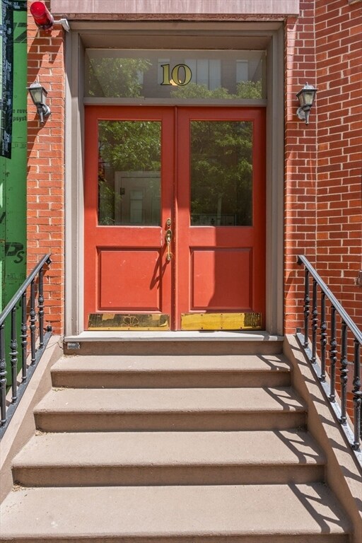 10 E Springfield St unit 4, Boston, MA 02118 - photo 2