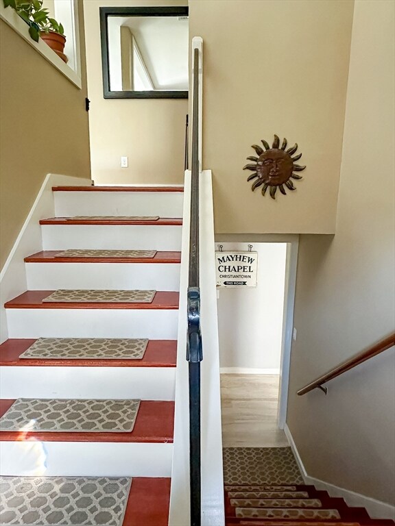 43 Pin Oak Cir, West Tisbury, MA 02575 - photo 3