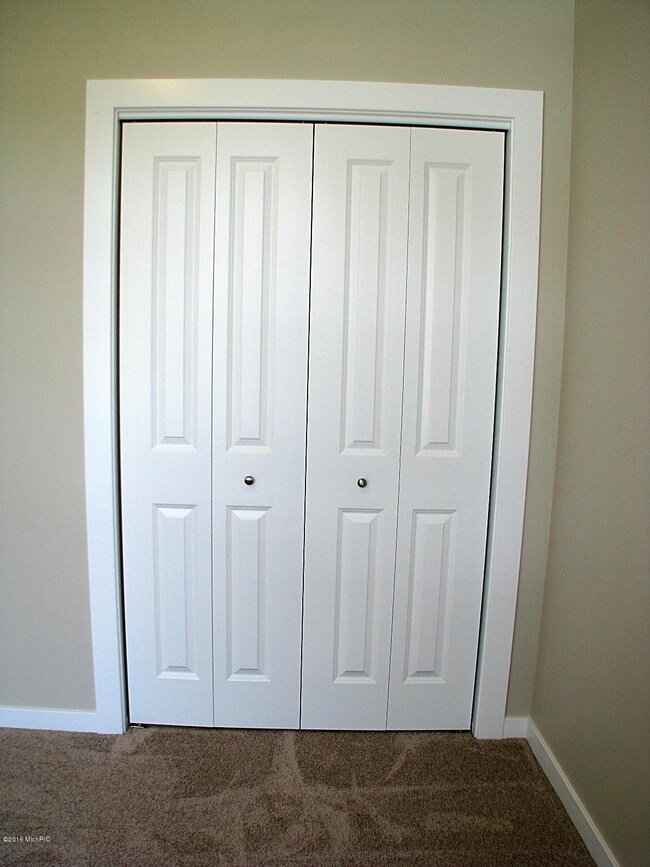 Flex Room-closet