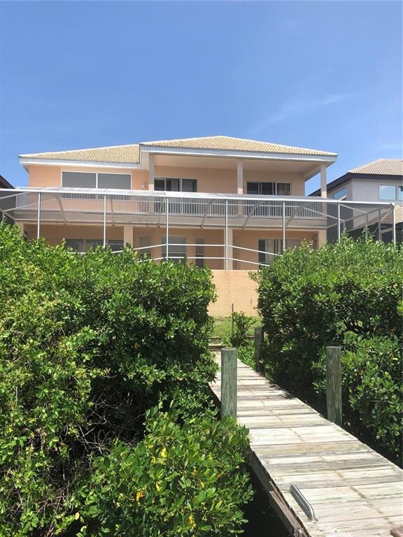 rear from dock
