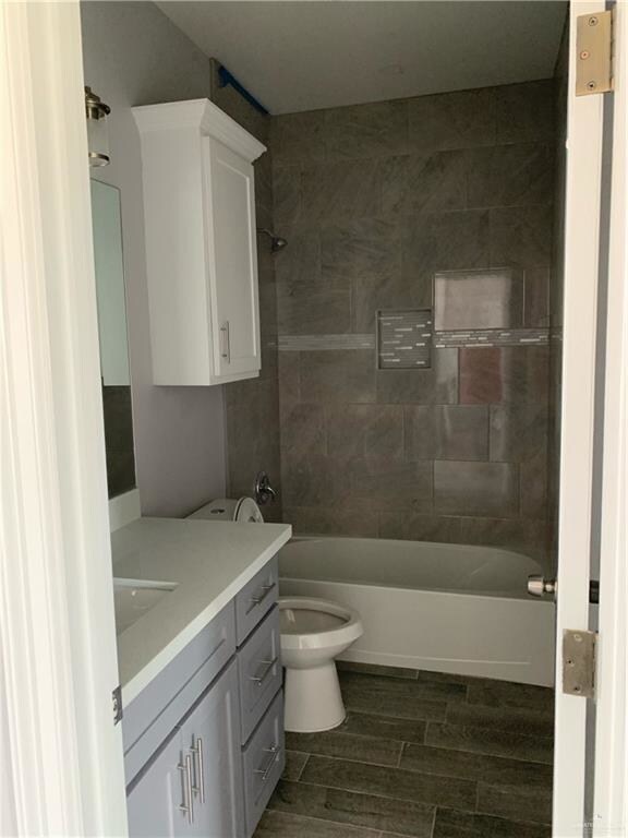 309 Santa Barbara St, Donna, TX 78537 - photo 5