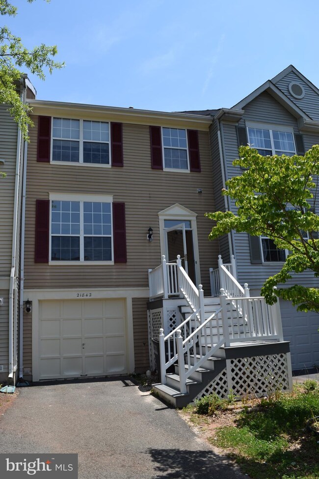 21842 Maywood Terrace, Sterling, VA 20164 - photo 2