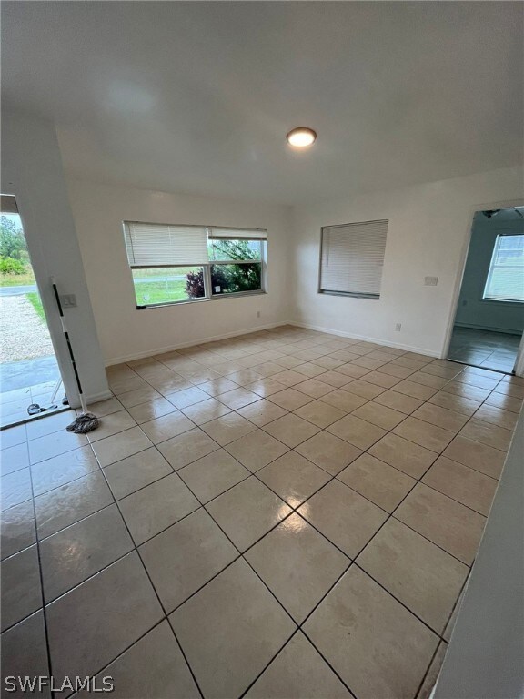 1248 Columbus Blvd unit B, Fort Myers, FL 33913 - photo 6