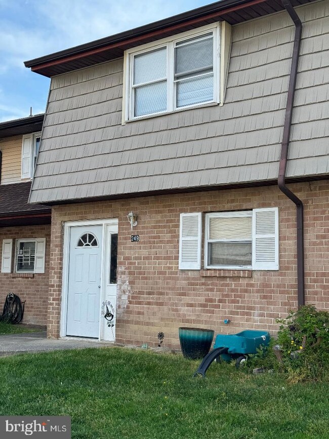 249 La Cascata, Clementon, NJ 08021 - photo 3