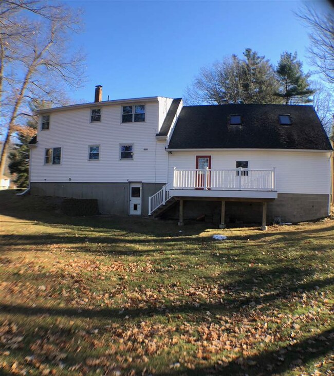 10 Paul Ave, Derry, NH 03038 - photo 7