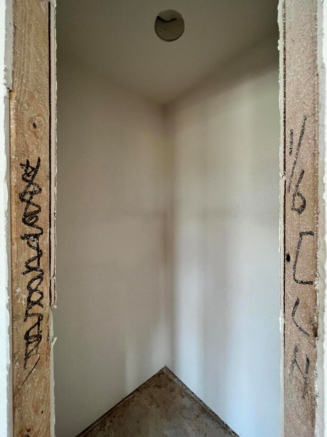 1790 E Chickamauga Dr, Republic, MO 65738 - photo 4