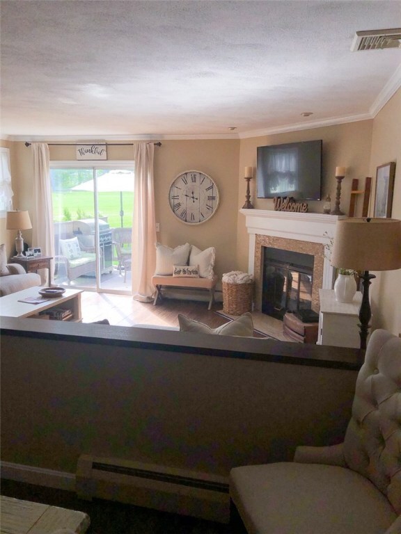 58 Needle Grove Ct unit B, North Providence, RI 02904 - photo 6