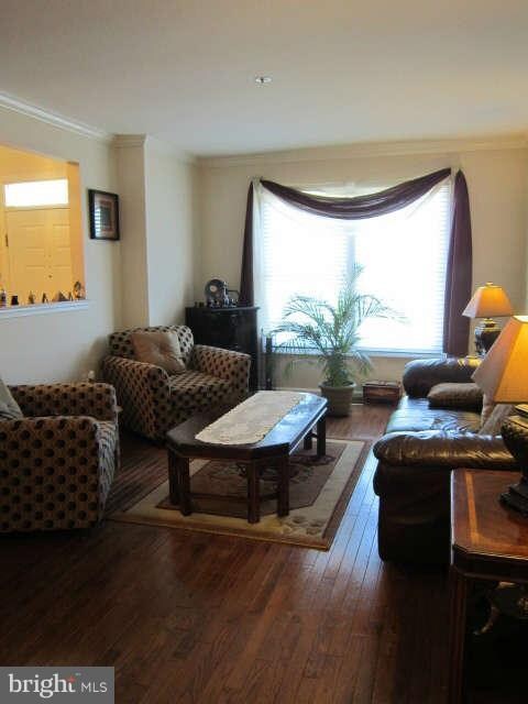 7915 Blue Gray Cir, Manassas, VA 20109 - photo 5