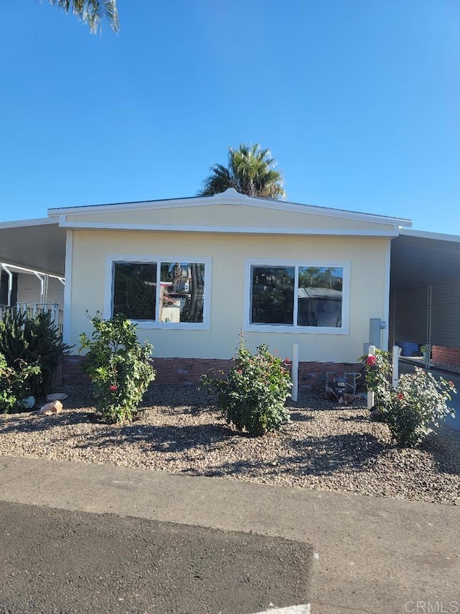 245 W Bobier Dr unit SPC 90, Vista, CA 92083 - photo 4