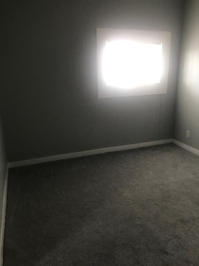 2131 Indiana Ave, Columbus, IN 47201 - photo 2