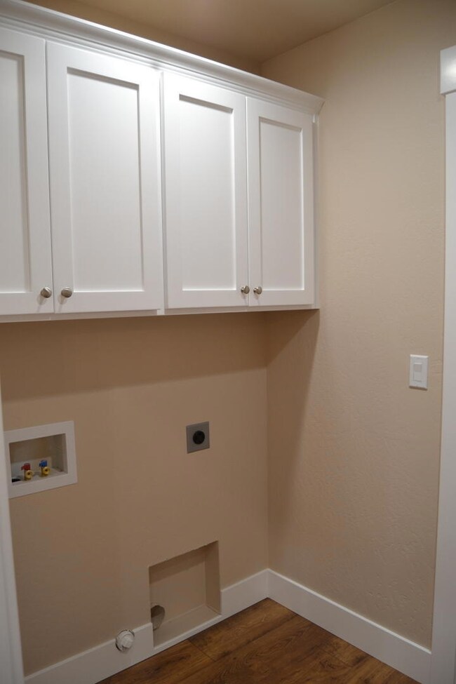 219 SE Sand Canyon Ln, Grants Pass, OR 97527 - photo 7