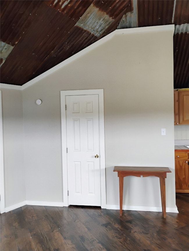 6759 Texas 105 unit 4th Flr, Navasota, TX 77868 - photo 7