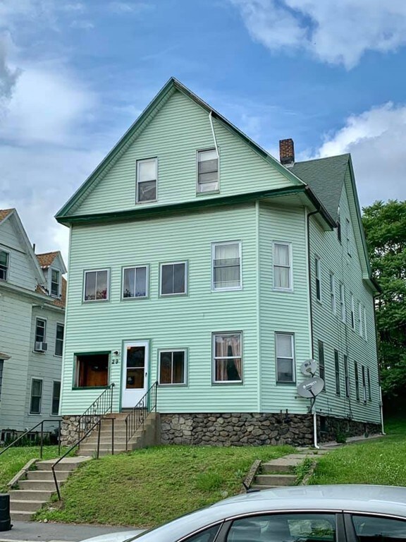 29 Cambridge St, Worcester, MA 01603 - photo 2