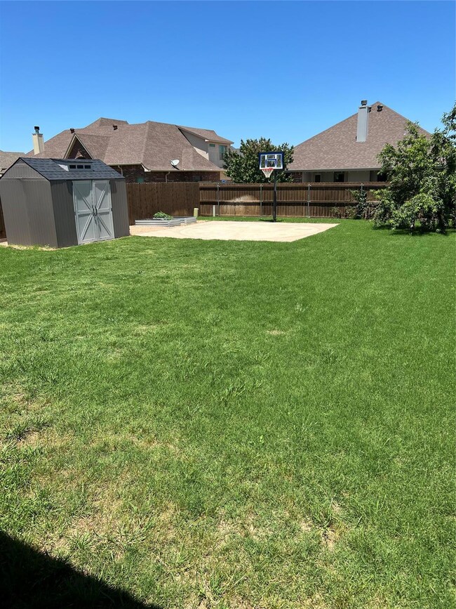 3718 Bettes Ln, Abilene, TX 79606 - photo 2