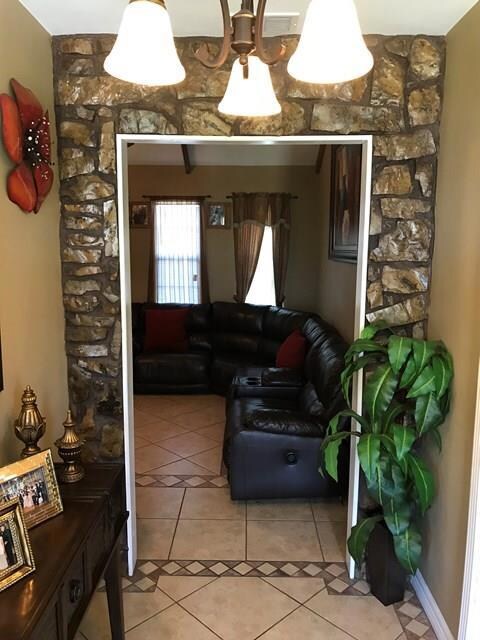 1105 Mile 12 1 2 Rd N, Weslaco, TX 78596 - photo 4