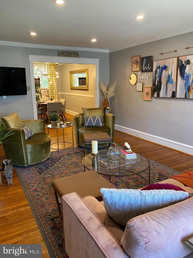 60 High St, Sharon Hill, PA 19079 - photo 5