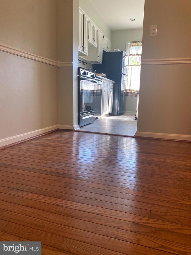 1988 Mayflower Dr, Woodbridge, VA 22192 - photo 6